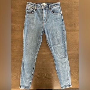 Abercrombie & Fitch Super Skinny Ankle High Rise